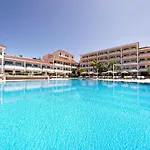 Parque La Paz 4*