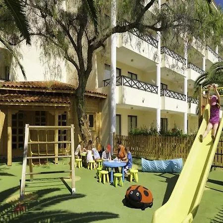 Parque La Paz 4*