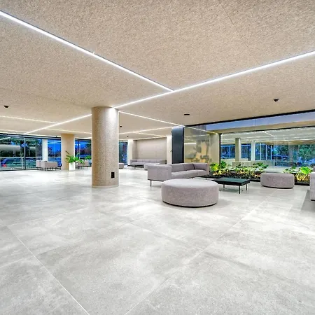 Parque La Paz 아파트호텔