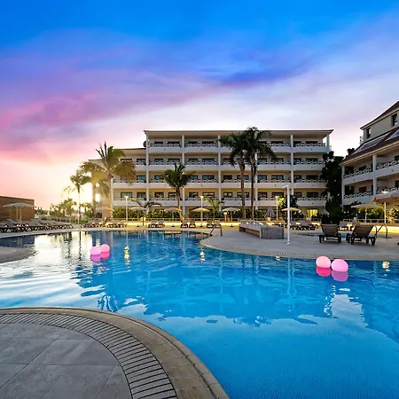 Parque La Paz 公寓式酒店 4*