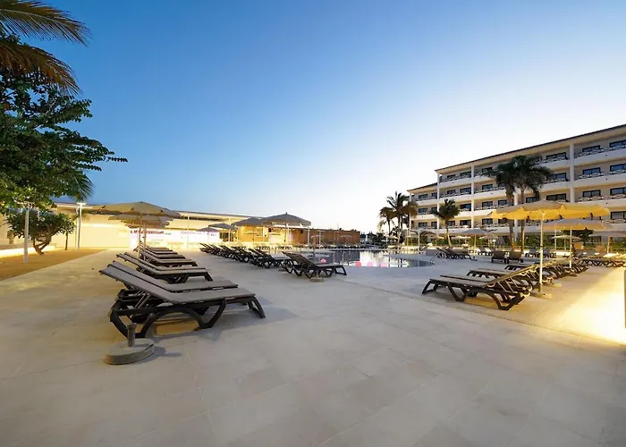 Parque La Paz 4* 美洲海滩