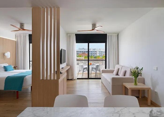 Parque La Paz 4* 美洲海滩