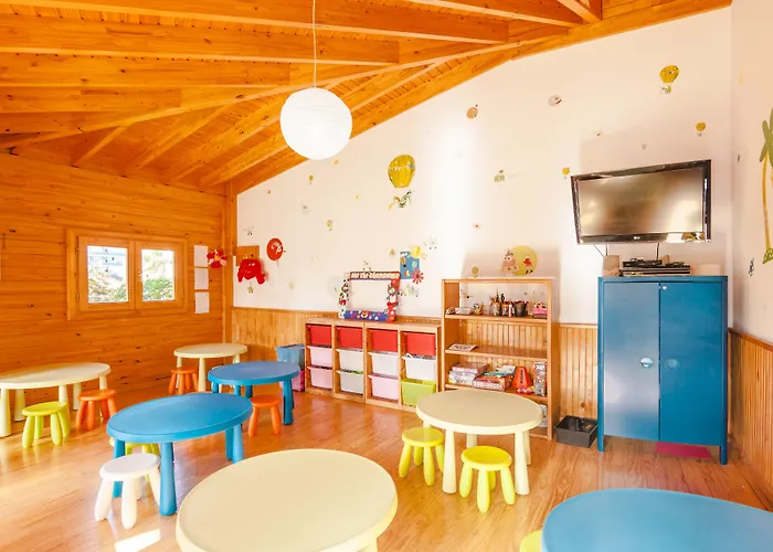 Parque La Paz 公寓式酒店 4*