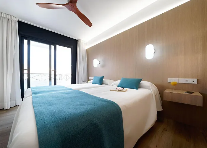 Parque La Paz 4* بلايا ذي لاس أميريكاس